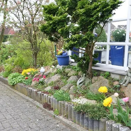 Ewigleben, Gartenstrasse