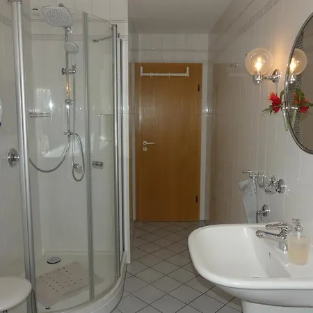 Ewigleben, Gartenstrasse Bispingen